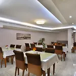 Hotel Budo