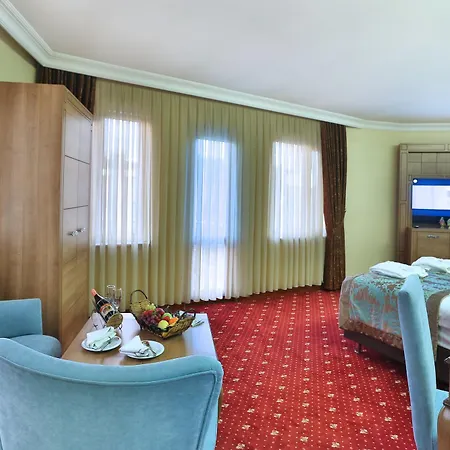 Hotel Budo 3*