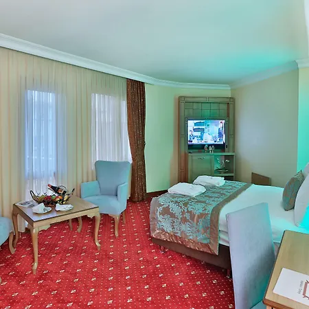 Budo Κωνσταντινούπολη