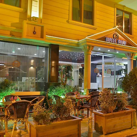 Ξενοδοχείο Budo