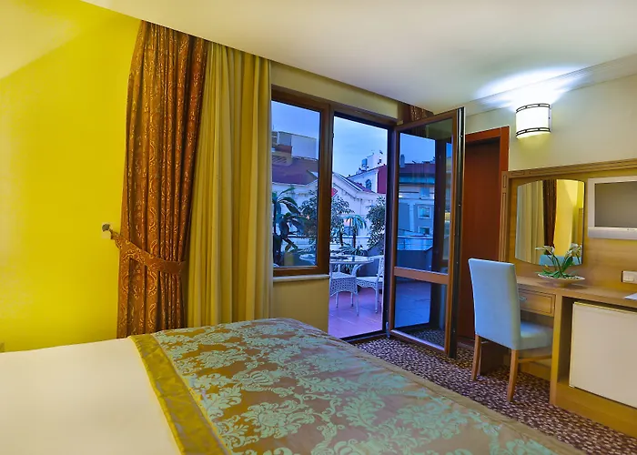 Budo Κωνσταντινούπολη