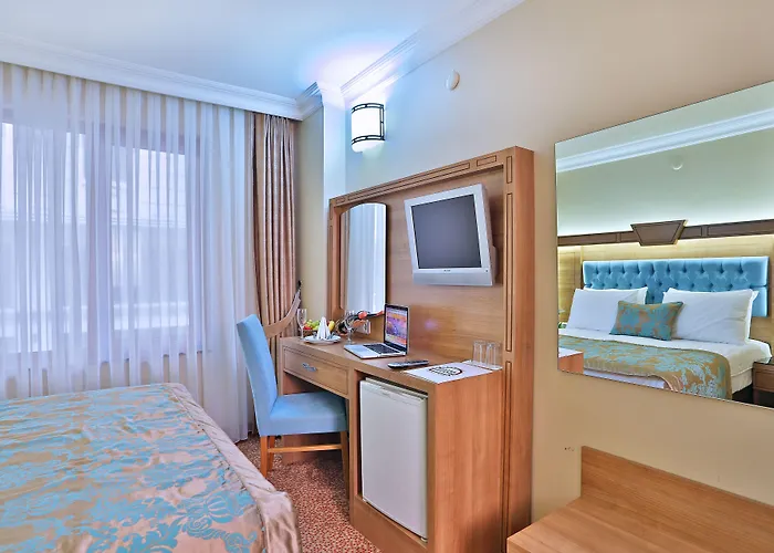 Budo Κωνσταντινούπολη